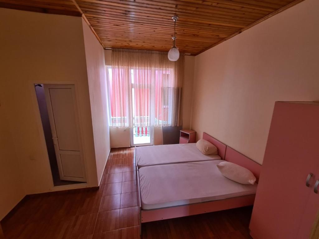 Отель Hotel Lela Кобулети