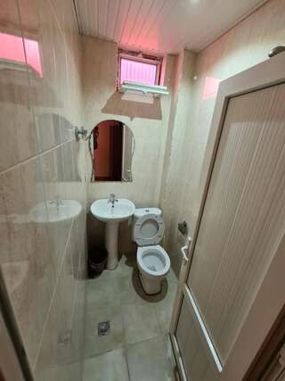 Отель Hotel Lela Кобулети Бюджетный двухместный номер с 1 кроватью-16