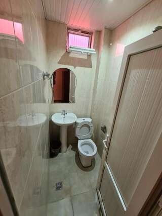 Отель Hotel Lela Кобулети Бюджетный двухместный номер с 1 кроватью-53