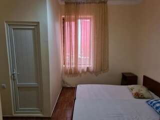 Отель Hotel Lela Кобулети Бюджетный двухместный номер с 1 кроватью-70