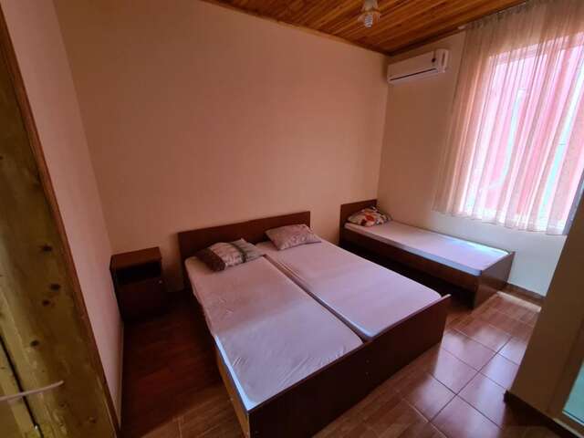 Отель Hotel Lela Кобулети-16